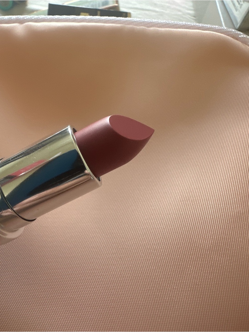 MAC Satin Lipstick - Brave - Picture 2 of 4